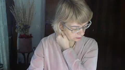 Snapshot of vanillaxcreamy chatting on January 2025 10:27:02 AM Vanillaxcreamy online show from January 2025 10:27:02 AM