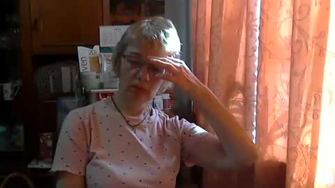 Snapshot of vanillaxcreamy chatting on March 2025 12:04:02 PM Vanillaxcreamy online show from March 2025 12:04:02 PM