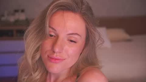 Sophie online show from June 2026 11:06:01 PM