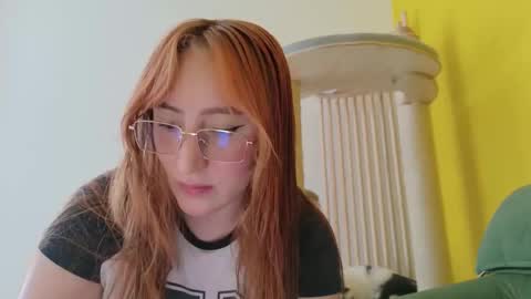 Elizabeth online show from May 2026 07:30:01 PM