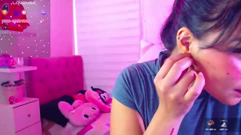 Vanesa online show from December 2024 07:34:01 PM