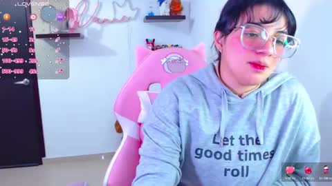 Vanesa online show from February 2025 04:40:02 PM