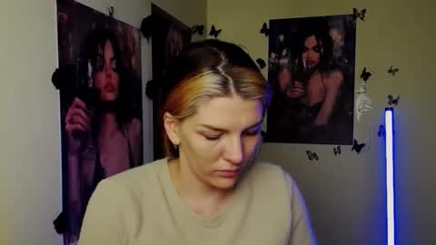 Vanessa online show from March 2026 06:12:02 PM