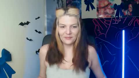 Vanessa online show from April 2026 06:44:02 AM
