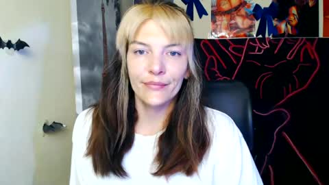 Vanessa online show from June 2026 06:49:01 AM