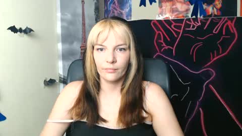 Vanessa online show from June 2026 06:38:02 AM