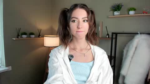Charline online show from May 2026 09:36:01 AM