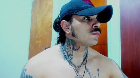 Snapshot of vanvelckan_ chatting on June 2026 05:06:01 AM vanvelckan_ online show from June 2026 05:06:01 AM