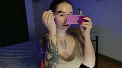 vaolietkat online show from December 2025 08:20:02 AM