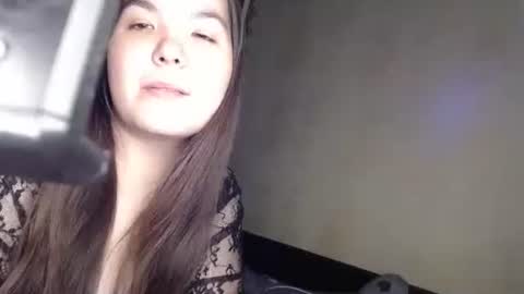 Var Kiss online show from September 2025 01:49:01 PM