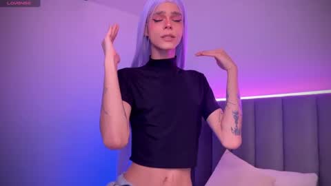 Snapshot of varya_ferreira chatting on December 2024 01:05:02 PM Varya Ferreira - independent model online show from December 2024 01:05:02 PM