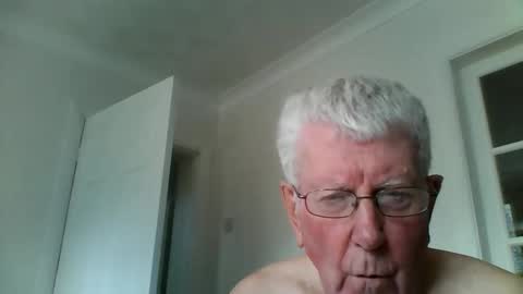 Snapshot of vassus chatting on February 2025 01:28:02 PM vassus online show from February 2025 01:28:02 PM