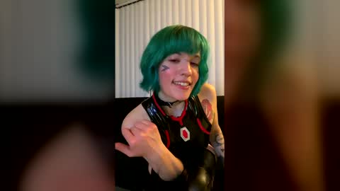 Vault Slut 111  online show from May 2026 07:25:01 AM