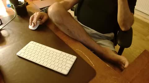 Snapshot of vedatsirke chatting on November 2025 08:54:01 PM vedatsirke online show from November 2025 08:54:01 PM