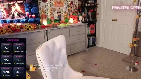 vegas_romance online show from November 2025 03:07:01 AM