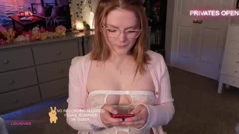 vegas_romance online show from April 2026 12:37:01 AM