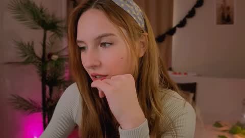 Maria online show from October 2025 01:34:02 PM