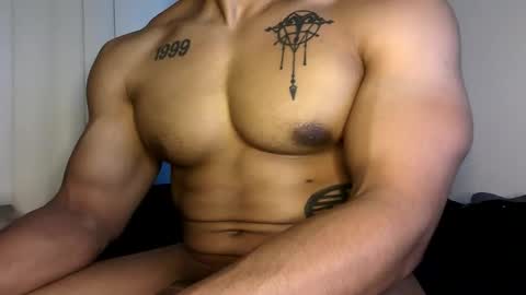 Vegas Love online show from November 2025 09:21:01 AM