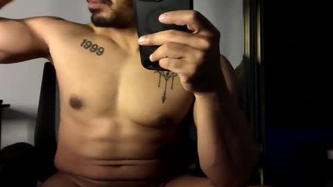 Snapshot of vegasluv702 chatting on June 2026 05:11:01 AM Vegas Love online show from June 2026 05:11:01 AM