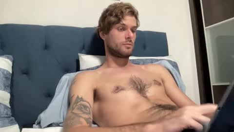 Snapshot of vegassangel chatting on September 2025 01:07:02 AM Joeyyy online show from September 2025 01:07:02 AM