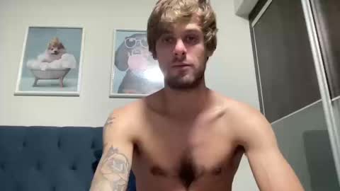 Snapshot of vegassangel chatting on October 2025 02:54:01 AM Joeyyy online show from October 2025 02:54:01 AM