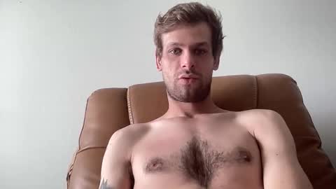 Joeyyy online show from May 2026 06:04:01 PM