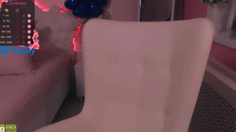 Snapshot of velerycute chatting on November 2025 01:10:01 PM Velery online show from November 2025 01:10:01 PM