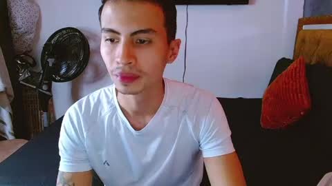velk_hot1 online show from May 2026 12:24:02 PM