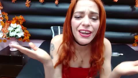 Snapshot of vellaparis chatting on January 2025 01:32:01 PM vellaparis online show from January 2025 01:32:01 PM