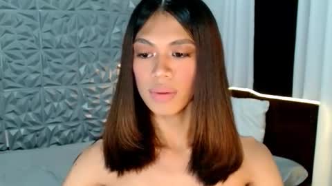 Snapshot of velvet_angela chatting on July 2026 03:31:02 AM velvet_angela online show from July 2026 03:31:02 AM
