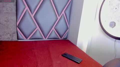 Snapshot of velvet_duo23 chatting on May 2026 11:49:01 AM Stefany Y Diego online show from May 2026 11:49:01 AM