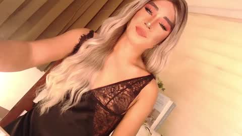 Snapshot of velvet_fux chatting on December 2024 09:36:02 AM Richy will make you fall in love online show from December 2024 09:36:02 AM
