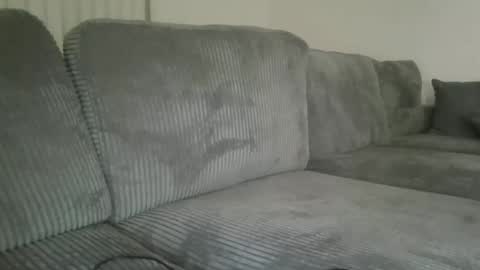 Velvet Luna online show from November 2025 12:15:02 PM