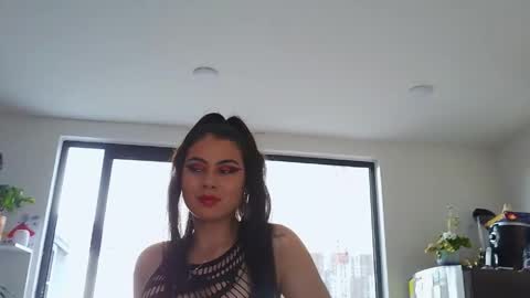 velvet_moon_0202 online show from April 2026 09:10:02 PM