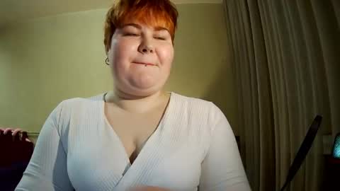 velvetcandy_ online show from May 2026 03:50:01 PM