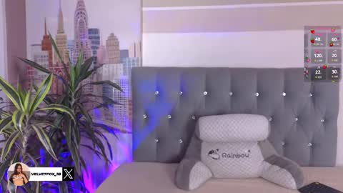 Snapshot of velvetfox_ chatting on November 2025 07:23:02 PM velvetfox_ online show from November 2025 07:23:02 PM