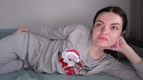 velvetmoon123 online show from February 2026 06:57:02 AM