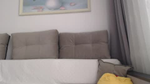 velvetmoon123 online show from April 2026 06:27:02 AM