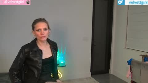 VelvetTGirl online show from June 2026 08:20:02 AM