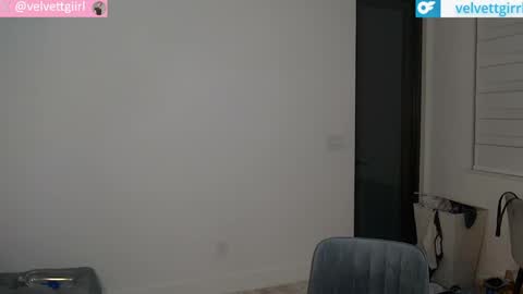 VelvetTGirl online show from June 2026 07:42:02 AM