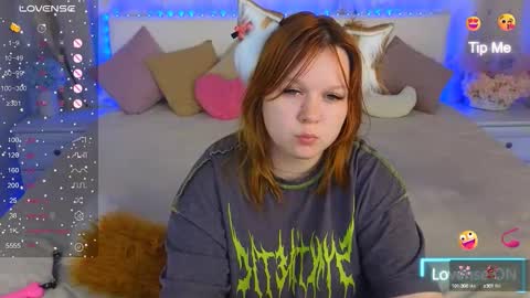 Snapshot of velvetvixonx chatting on September 2025 06:41:02 PM velvetvixonx online show from September 2025 06:41:02 PM