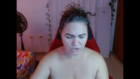 venecasexy44 online show from September 2025 01:22:02 PM