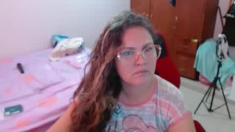 Snapshot of venecasexy44 chatting on March 2026 02:06:01 PM venecasexy44 online show from March 2026 02:06:01 PM