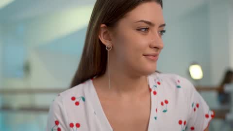 Snapshot of venera_style chatting on December 2024 10:48:01 AM VENERA online show from December 2024 10:48:01 AM