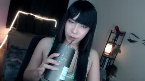 Snapshot of veniceseduction chatting on April 2026 01:30:01 PM veniceseduction online show from April 2026 01:30:01 PM