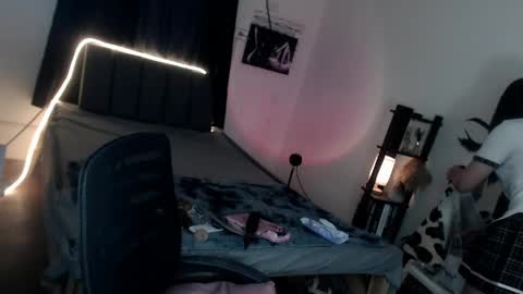 Snapshot of veniceseduction chatting on April 2026 12:08:02 PM veniceseduction online show from April 2026 12:08:02 PM