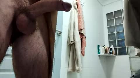 Snapshot of venosade40 chatting on October 2025 08:10:01 PM venosade40 online show from October 2025 08:10:01 PM