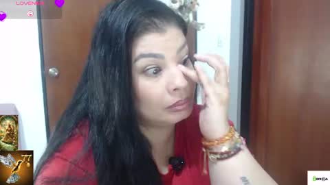 Snapshot of venus1111_ chatting on June 2026 10:53:02 PM HI IM VENUS SMALL BOOBS BIG HEART WARM PUSSY online show from June 2026 10:53:02 PM