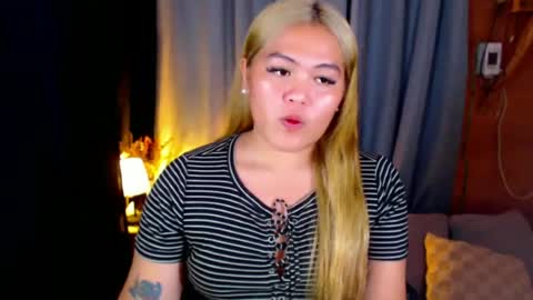 I am Colly Your mystery girl online show from June 2026 01:13:02 PM