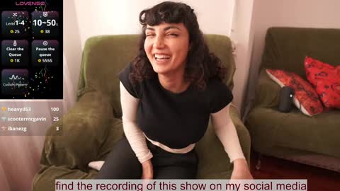 Snapshot of venus_in_jeans chatting on March 2026 09:47:01 AM Bella online show from March 2026 09:47:01 AM